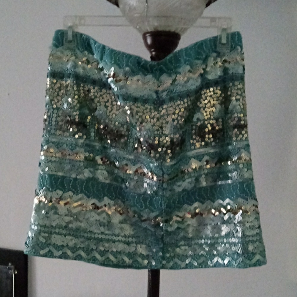Venus skirt - Picture 2 of 4